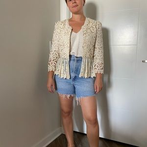 🐚 Vintage lace jacket